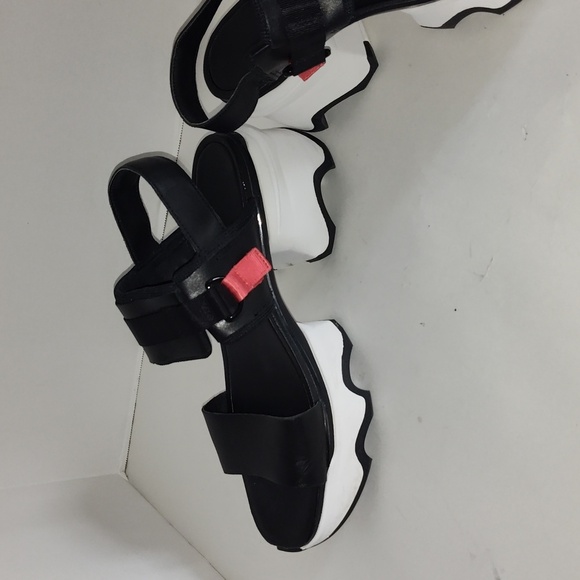 Sorel KINETIC™ Impact Slingback Heel Women's Sandal Size Black/White Sz 11 - Picture 10 of 10